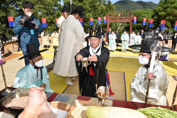 제27회 군민의날 기념 사직제