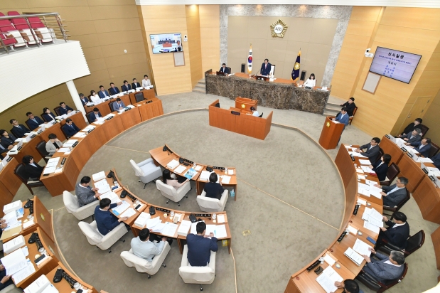 제306회 제1차정례회 (06.15.~ 06.26.)