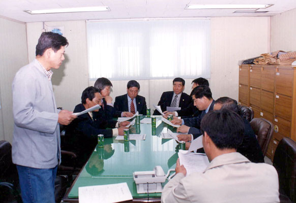 현대자동차 출고장(구지) 운영에 따른 주민불편 민원 청취(2003.4.16)