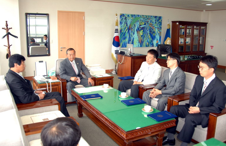2006회계연도 결산검사 위원 선임 및 검사 (5. 21. 의장실, 결산검사장)
